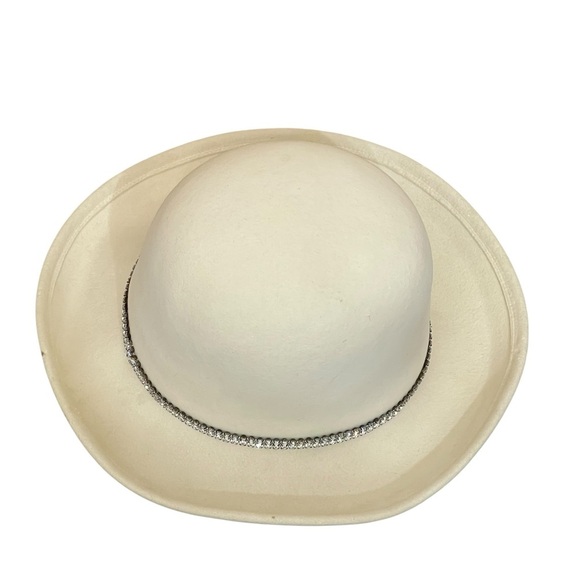 Vintage 1960S YVES SAINT
LAURENT YSL SCULPTED
IVORY FELT FEDORA HAT - Picture 8 of 16